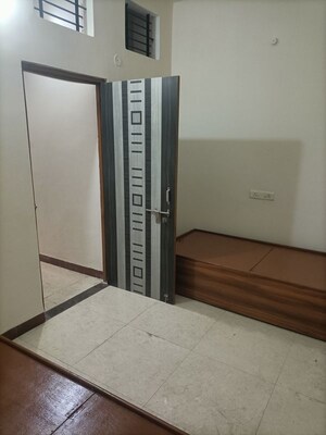 Room in 1 BHK Villa at Scheme 78 – for Rent