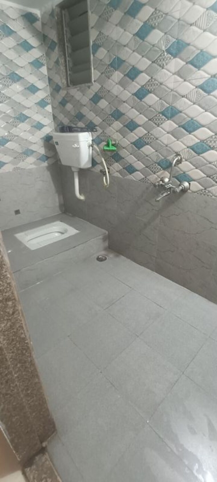 Bathroom, kopar khairane 3 Bedroom 920 Sq.Ft. Apartment In Kopar Khairane Navi Mumbai 10319213