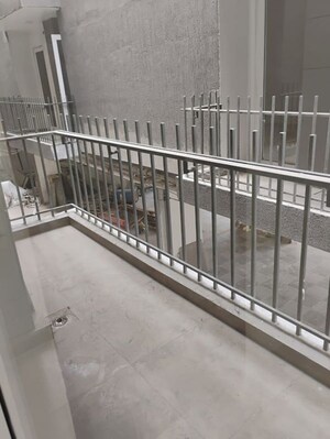 Balcony in 2.5 BHK Builder Floor at Smart World Gems, Sector 89 – for Rent