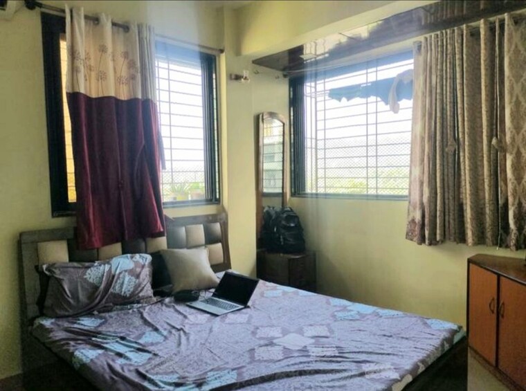 Bedroom, asha-nagar-chs 2 Bedroom 700 Sq.Ft. Apartment In Mulund West Mumbai 10319264