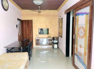 2 BHK Apartment For Rent in Asha Nagar CHS, Mulund West
