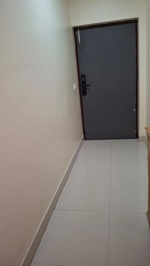 Room in 3 BHK Apartment at Gurukul Heights, New Town – for Rent