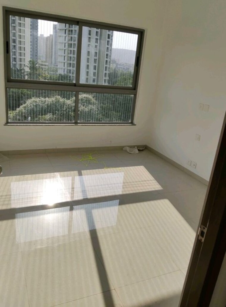 Balcony, kalpataru-immensa 3 Bedroom 944 Sq.Ft. Apartment In Kolshet Road Thane 10319234