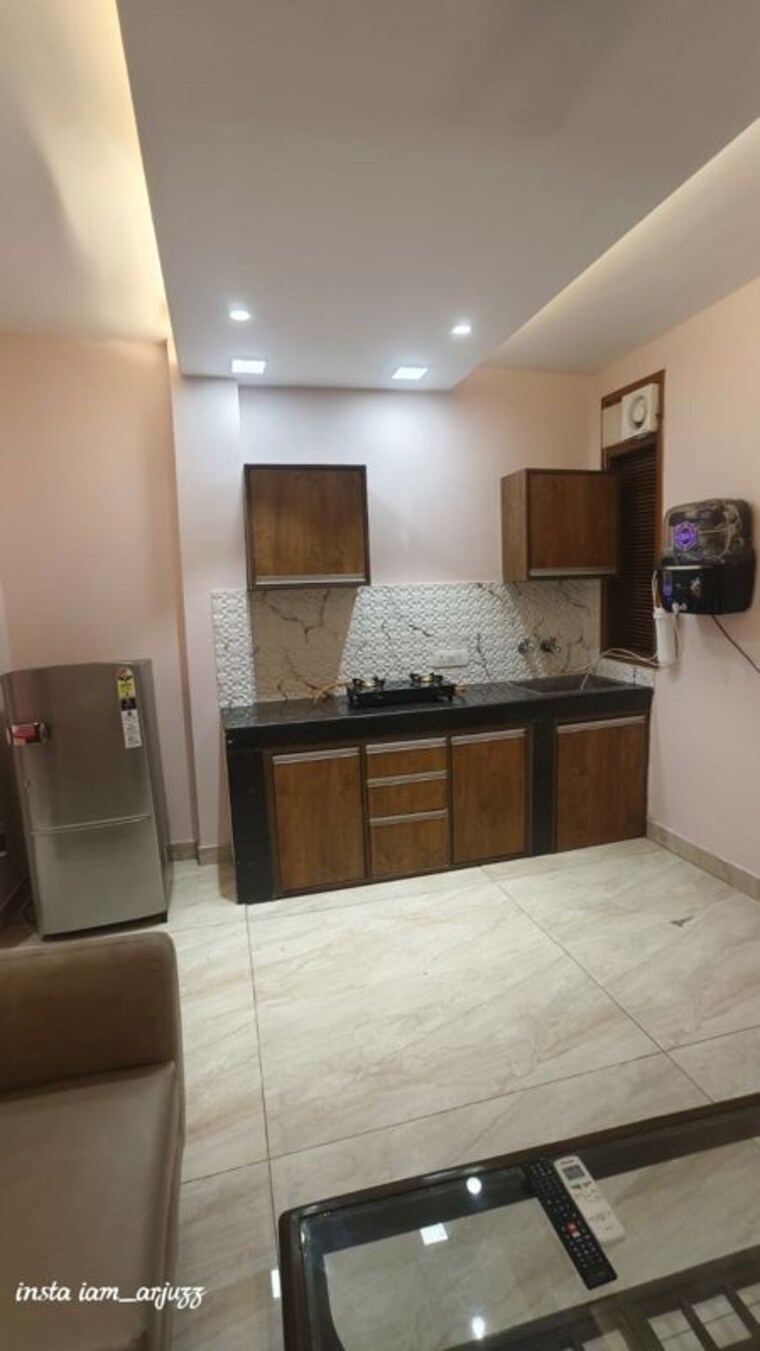 Kitchen, vinoba puri 1 Bedroom 400 Sq.Ft. Builder Floor In Vinoba Puri Delhi 10319260