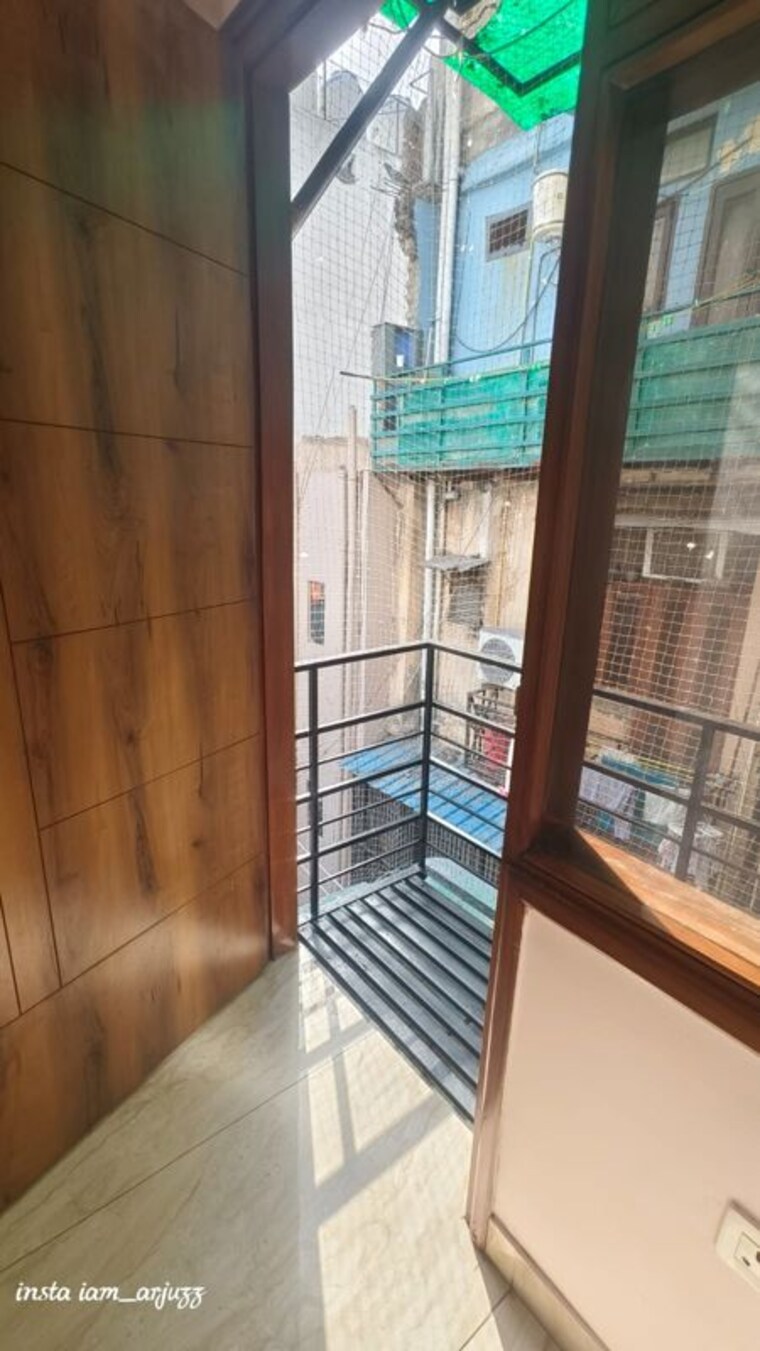 Balcony, vinoba puri 1 Bedroom 400 Sq.Ft. Builder Floor In Vinoba Puri Delhi 10319260