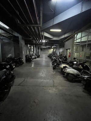 Gym in  Office Space at Sunshine Tower Dadar, Dadar West – for Rent