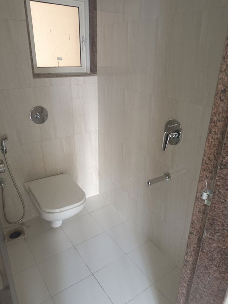 Bathroom, puraniks-elito-grand-central 1 Bedroom 457 Sq.Ft. Apartment In Vartak Nagar Thane 10319267