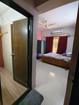 Bedroom in 3 BHK Apartment at Bhoomi Acres, Thane West – for Rent