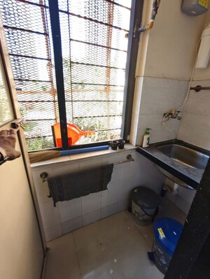 Team Area in 3 BHK Apartment at Bhoomi Acres, Thane West – for Rent