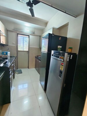 Team Area in 3 BHK Apartment at Bhoomi Acres, Thane West – for Rent