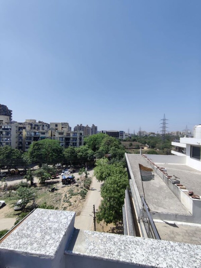 Balcony, sushant lok i 1 Bedroom 100 Sq.Yd. Builder Floor In Sushant Lok I Gurgaon 10319324