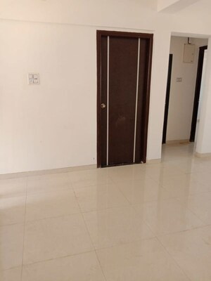 Room in 2 BHK Apartment at Indu Ganesh CHS, Sion – for Sale