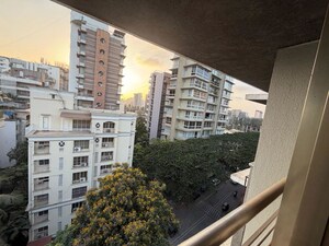 2 BHK Apartment – Exterior View View at Santacruz West - for Rent