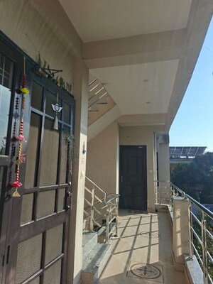 Balcony in 1 BHK Builder Floor at Dehradun Cantt – for Rent