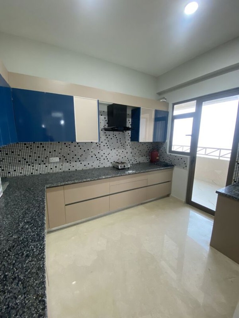 Kitchen, ska-orion 3 Bedroom 1900 Sq.Ft. Apartment In Sector 143b Noida 10319423