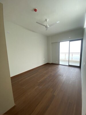 Room in 3 BHK Apartment at SKA Orion, Sector 143b – for Rent