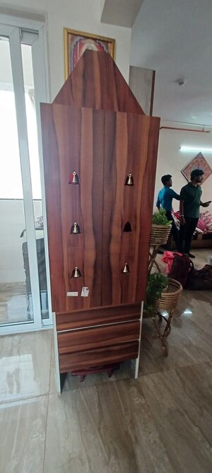 Furnished Amenities in 2 BHK Apartment at VTP Solitarie, Baner – for Rent