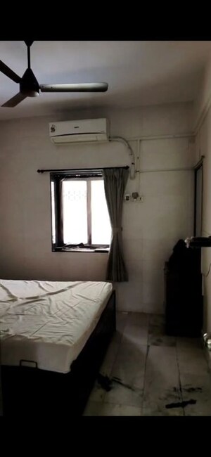 Room in 1 BHK Apartment at Shreeji Aspire, Malad West – for Rent