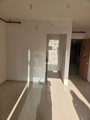 Room in 2 BHK Apartment at Runwal Bliss, Kanjurmarg East – for Rent