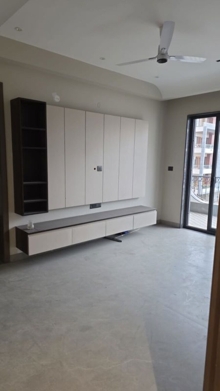 Room, new industrial township 3 3 Bedroom 1450 Sq.Ft. Builder Floor In New Industrial Township 3 Faridabad 10319583