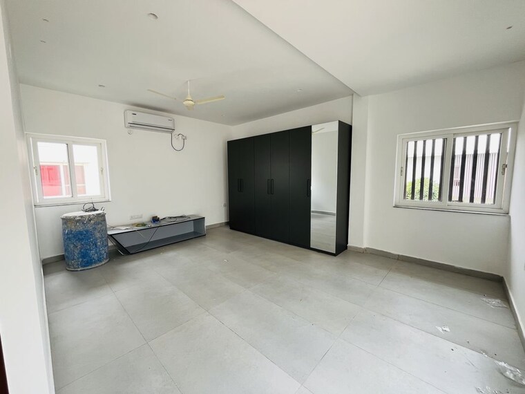 Room, sark-three 3 Bedroom 2700 Sq.Ft. Villa In Mokila Hyderabad 10319584