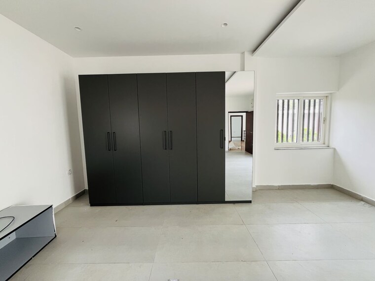 Room, sark-three 3 Bedroom 2700 Sq.Ft. Villa In Mokila Hyderabad 10319584