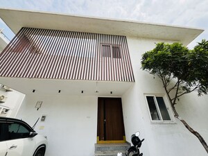 3 BHK Villa For Rent in Sark Three, Mokila