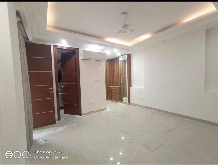 Room, greater kailash part 3 3 Bedroom 1800 Sq.Ft. Builder Floor In Greater Kailash Part 3 Delhi 10319608