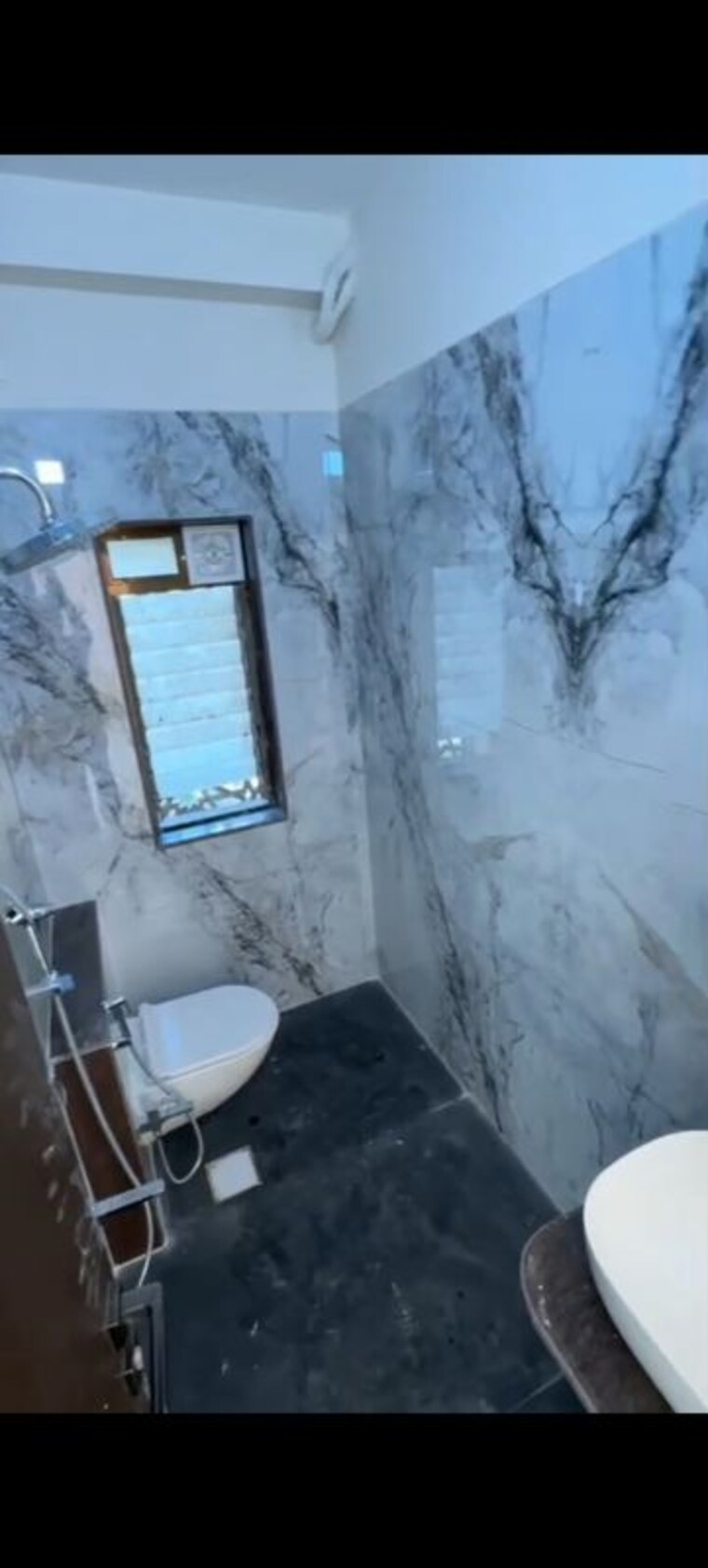 Bathroom, alamdar-the-auro 2.5 Bedroom 850 Sq.Ft. Apartment In Lower Parel Mumbai 10319602