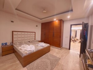 Bedroom in 3 BHK Builder Floor at Chittaranjan Park – for Rent