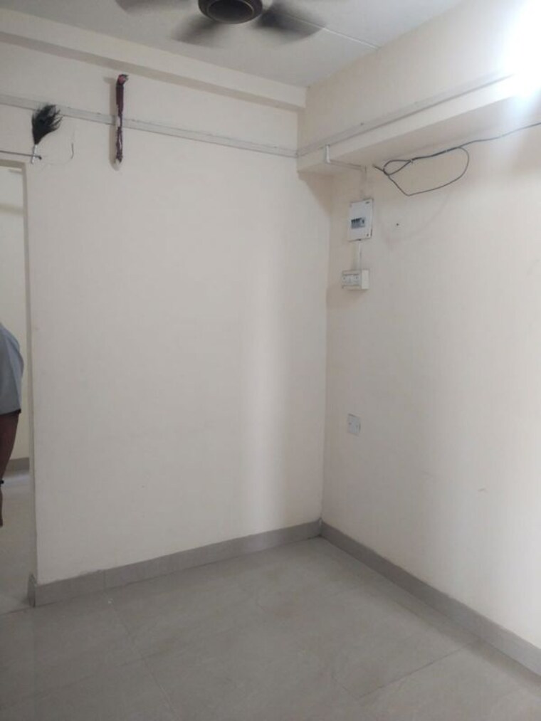 Room, vidyavihar west 1 Bedroom 250 Sq.Ft. Apartment In Vidyavihar West Mumbai 10319610