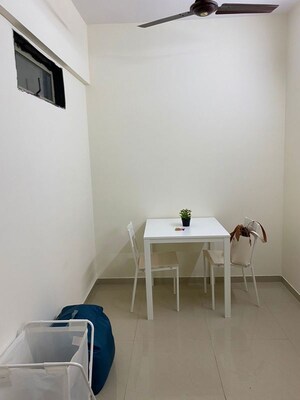 Team Area in 1 BHK Apartment at City View Apartments, Lower Parel – for Rent