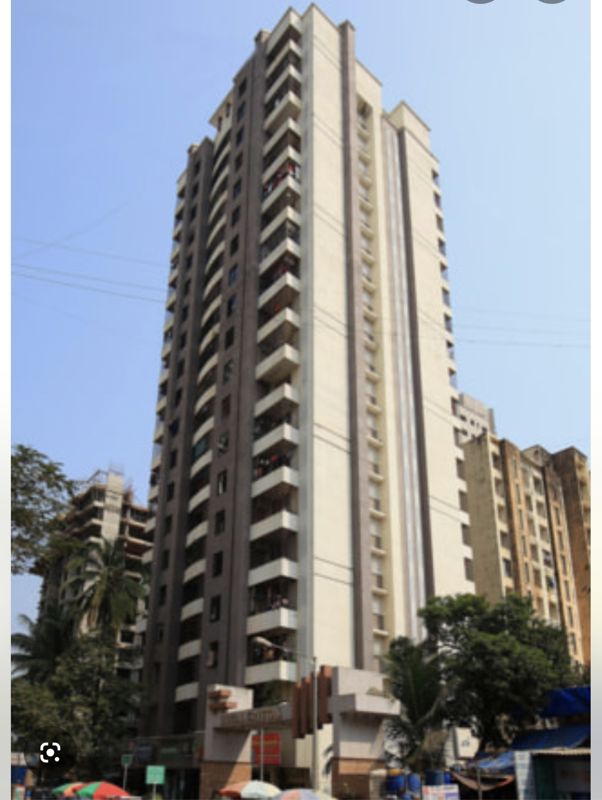1 BHK + Store Room 700 Sq.Ft. Apartment in Royal Crystal Wing B