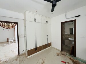 Room in 3 BHK Apartment at Anvita Ivana, Kollur – for Rent