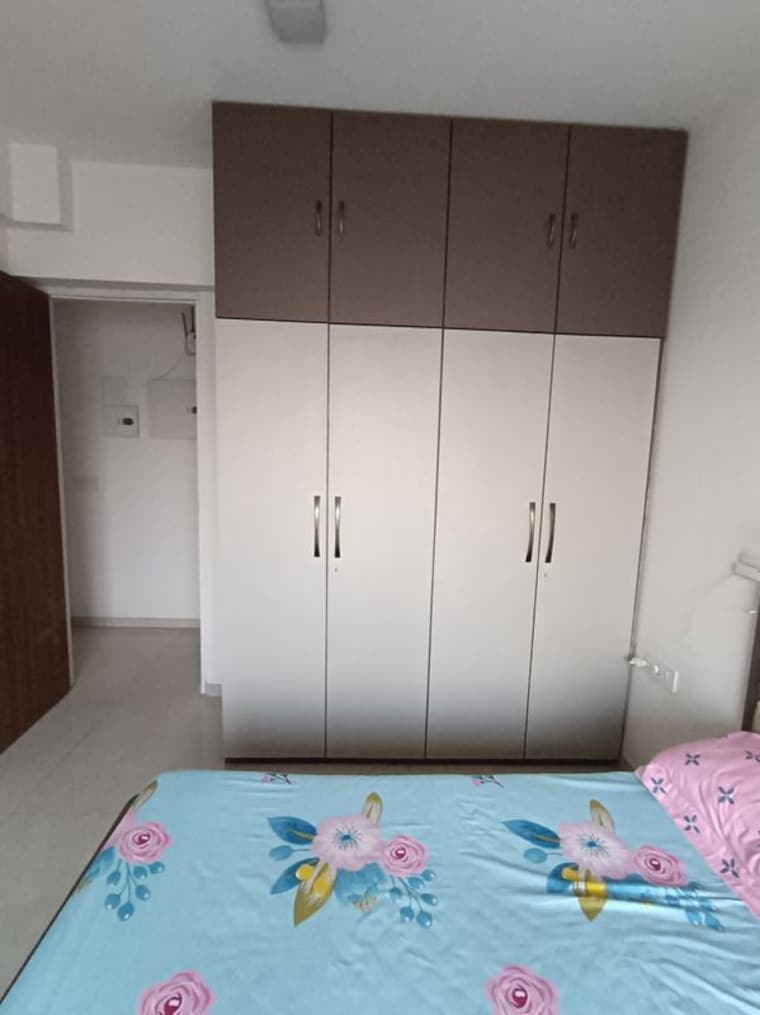 Room, courtyard-by-narang-realty-and-the-wadhwa-group 2 Bedroom 719 Sq.Ft. Apartment In Pokhran Road No Two Thane 10319644