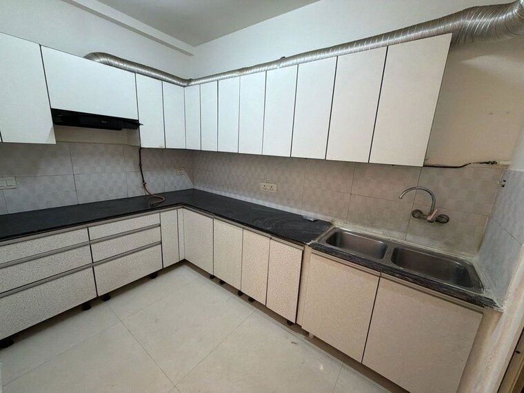Kitchen, ska-orion 3 Bedroom 1300 Sq.Ft. Apartment In Sector 143b Noida 10319661