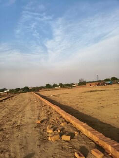 Plot For Sale in Saini