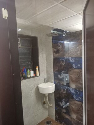 Kitchen in 2.5 BHK Apartment at Radhika CHS, Kandivali East – for Rent