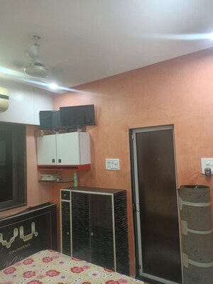 Kitchen in 2.5 BHK Apartment at Radhika CHS, Kandivali East – for Rent