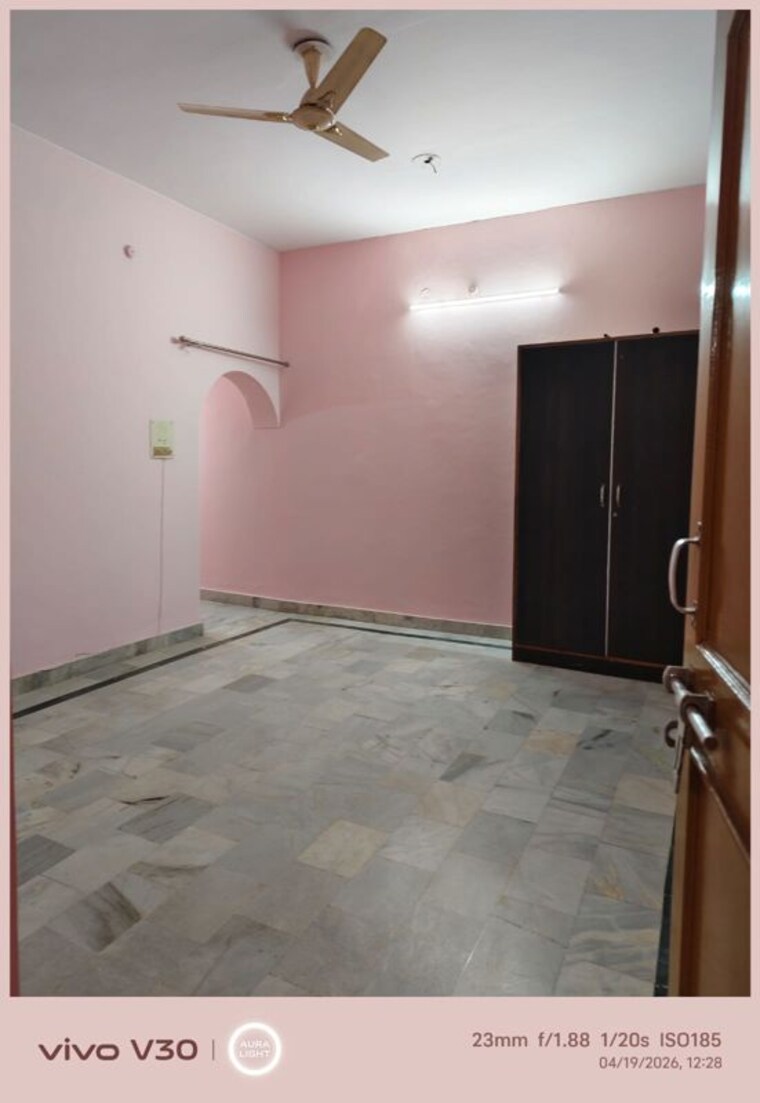 Room, gomti nagar 3.5 Bedroom 2152 Sq.Ft. Independent House In Gomti Nagar Lucknow 10319719