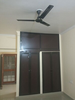 Furnished Amenities in 3.5 BHK Independent House at Gomti Nagar – for Sale