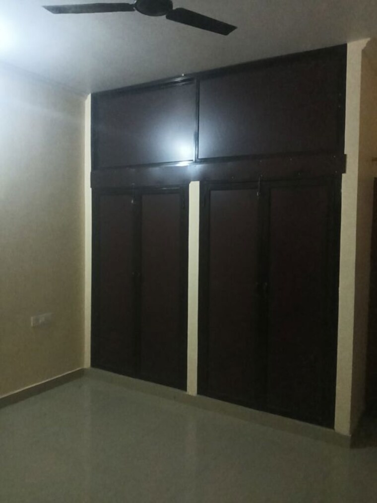 Room, gomti nagar 3.5 Bedroom 2152 Sq.Ft. Independent House In Gomti Nagar Lucknow 10319719
