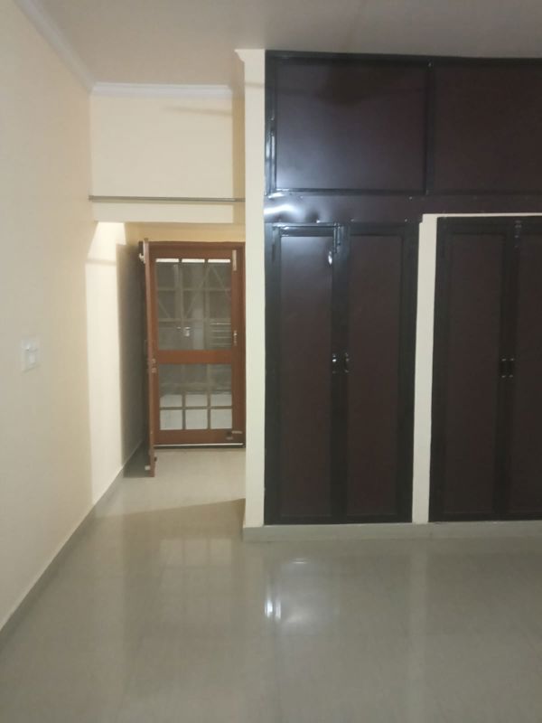 3.5 BHK + Pooja Room Independent House For Sale in Gomti Nagar