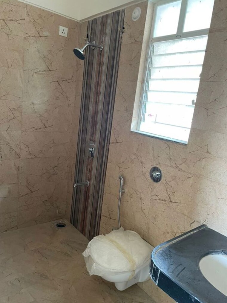 Bathroom, paranjape-forest-trails-highland-tower-9-10-and-11 2 Bedroom 710 Sq.Ft. Apartment In Bhugaon Pune 10319755