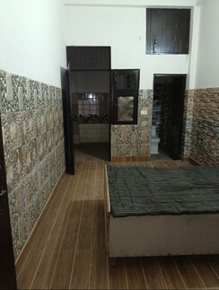 1 RkBuilder Floor For Rent in Balaji Homes Apartment