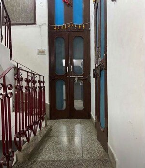 Building Lobby in 2 BHK Independent House at Gomti Nagar – for Rent