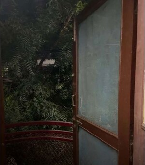 Balcony in 2 BHK Independent House at Gomti Nagar – for Rent