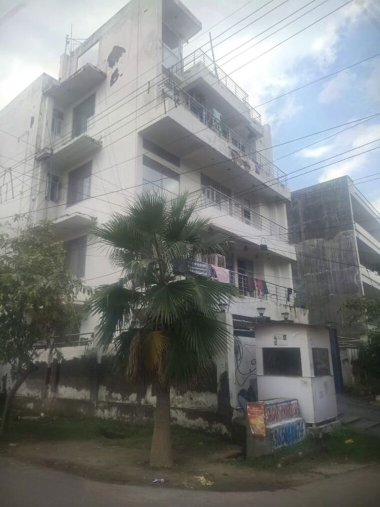 Exterior View, sector 57 3 Bedroom 342 Sq.Yd. Builder Floor In Sector 57 Gurgaon 10319842