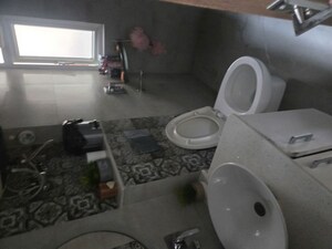 Team Area in 1 RK Apartment at IHPL Platinum Bay, Knowledge Park 3 Greater Noida – for Rent