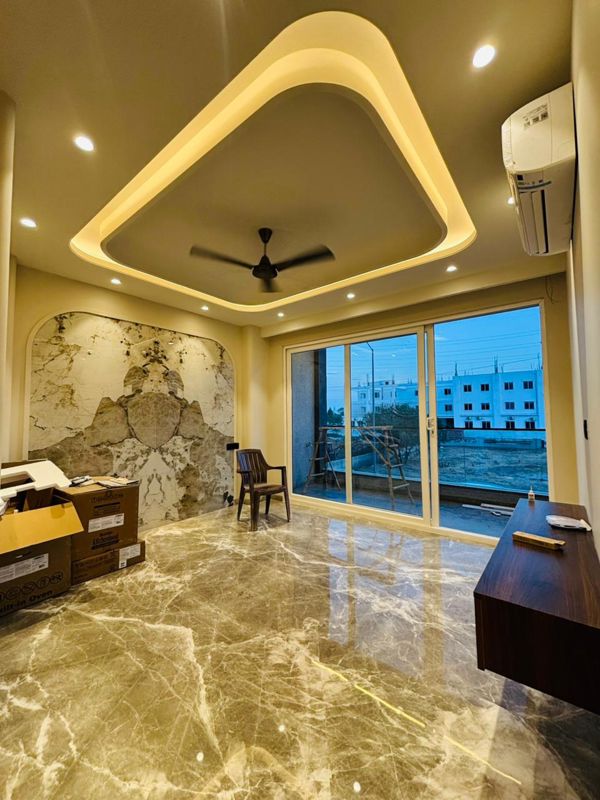 3 BHK + Pooja Room,Servant Room,Study Room,Extra Room,Store Room 200 Sq.Ft. Builder Floor in BPTP Green Oaks